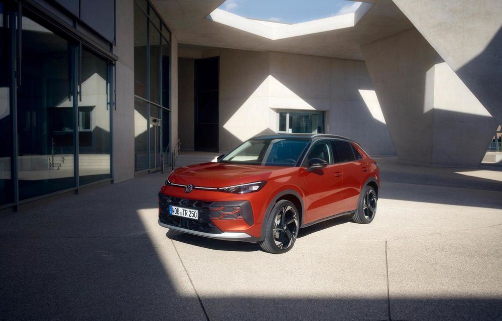 Prețuri noul Volkswagen T-Roc în România: start de la 28.700 euro - Poza 1 Prețuri noul Volkswagen T-Roc în România: start de la 28.700 euro - Poza 1