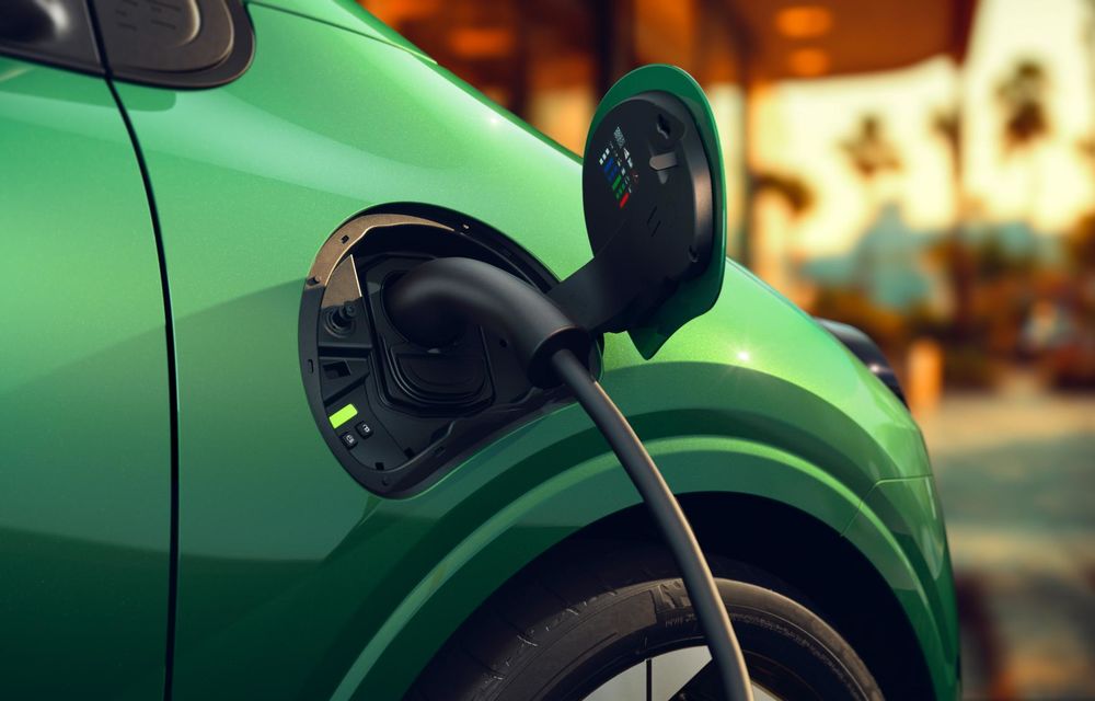 Noul Renault Twingo electric este aici: autonomie de 263 kilometri - Poza 23 Noul Renault Twingo electric este aici: autonomie de 263 kilometri - Poza 23