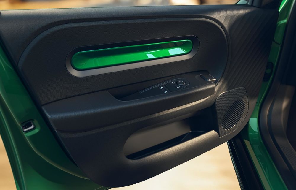 Noul Renault Twingo electric este aici: autonomie de 263 kilometri - Poza 38 Noul Renault Twingo electric este aici: autonomie de 263 kilometri - Poza 38