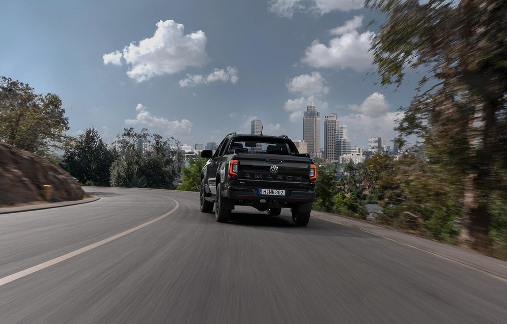 Noul Volkswagen Amarok Dark Label: ediție specială cu accente negre - Poza 3 Noul Volkswagen Amarok Dark Label: ediție specială cu accente negre - Poza 3