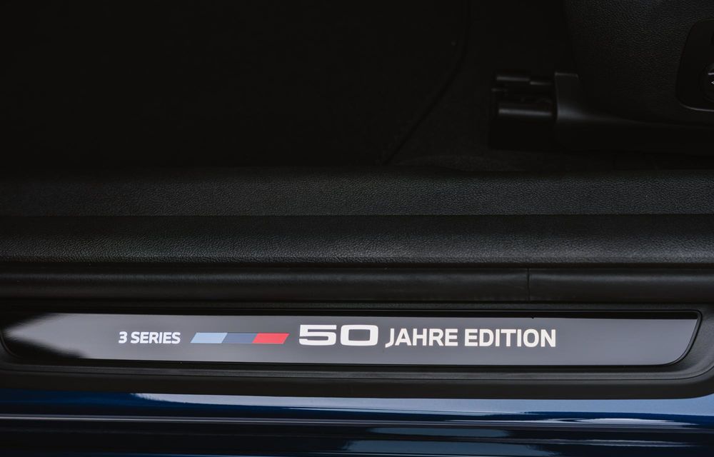 Noul BMW M340i 50 Jahre Edition: ediție aniversară pentru piața din SUA - Poza 12 Noul BMW M340i 50 Jahre Edition: ediție aniversară pentru piața din SUA - Poza 12