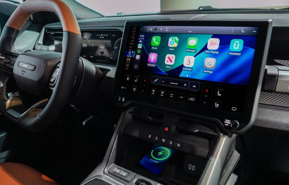 Noul Jeep Recon, un SUV electric cu 650 cai putere și uși detașabile - Poza 25 Noul Jeep Recon, un SUV electric cu 650 cai putere și uși detașabile - Poza 25