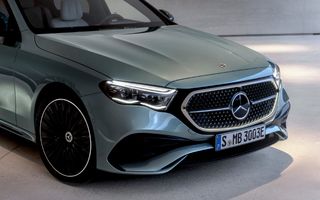 FOTOSPION: Primele imagini cu noua generație electrică Mercedes-Benz Clasa E FOTOSPION: Primele imagini cu noua generație electrică Mercedes-Benz Clasa E