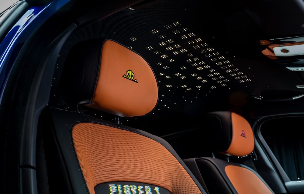 Rolls-Royce Black Badge Ghost Gamer: exemplar unicat inspirat de jocurile video din anii '80 - Poza 5