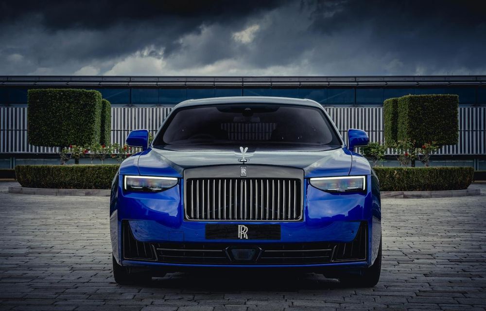 Rolls-Royce Black Badge Ghost Gamer: exemplar unicat inspirat de jocurile video din anii '80 - Poza 1