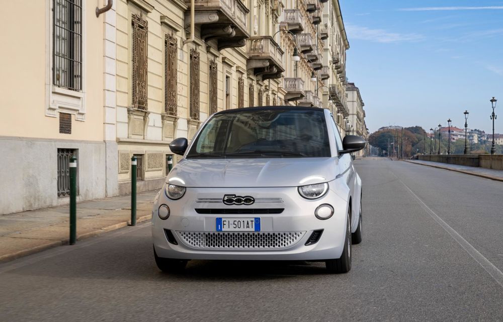 Fiat a început producția noului 500 Hybrid - Poza 3 Fiat a început producția noului 500 Hybrid - Poza 3