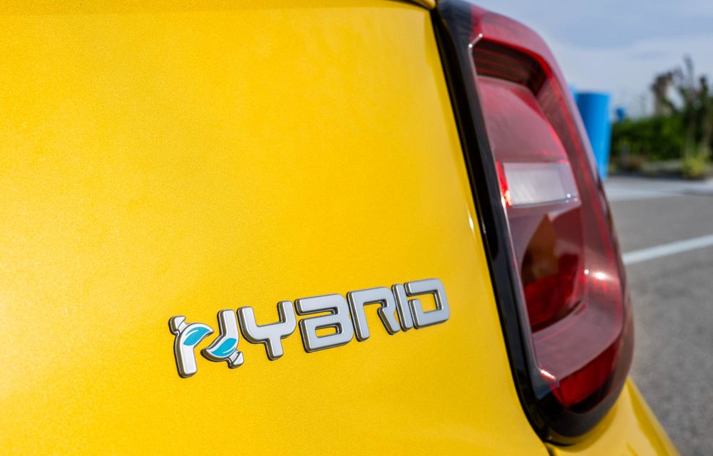 Fiat a început producția noului 500 Hybrid - Poza 8 Fiat a început producția noului 500 Hybrid - Poza 8