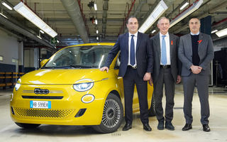 Fiat a demarat producția noului 500 Hybrid la uzina Mirafiori din Torino