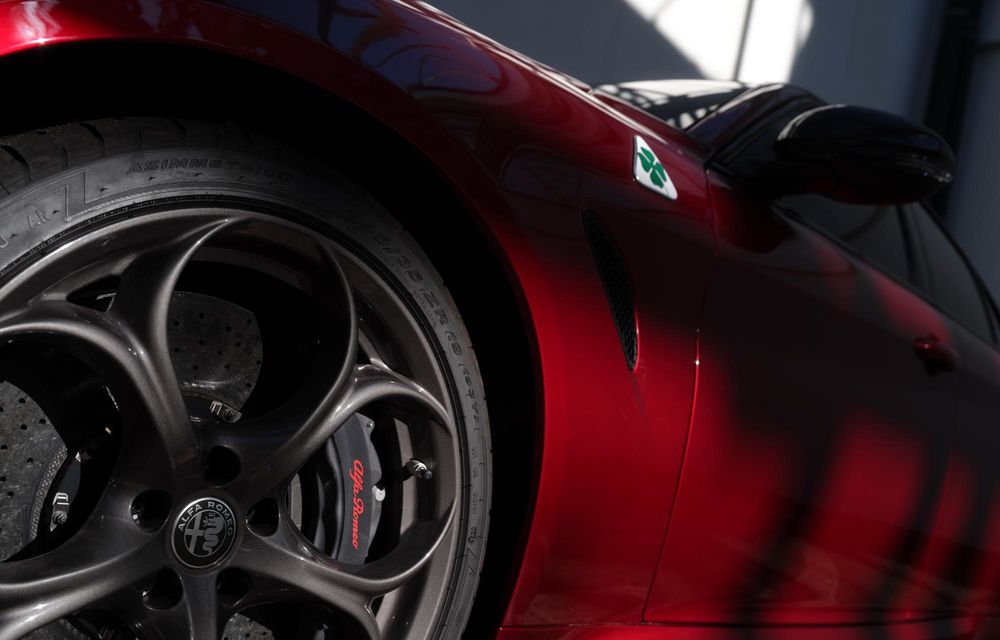 Noile Alfa Romeo Giulia și Stelvio Quadrifoglio Collezione: ediție specială produsă în 63 de exemplare - Poza 6