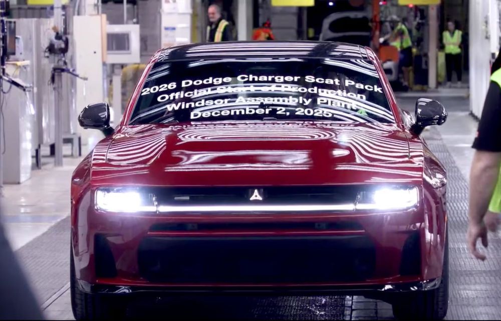 Dodge Charger pe combustie revine: producție lansată la uzina Windsor - Poza 2 Dodge Charger pe combustie revine: producție lansată la uzina Windsor - Poza 2