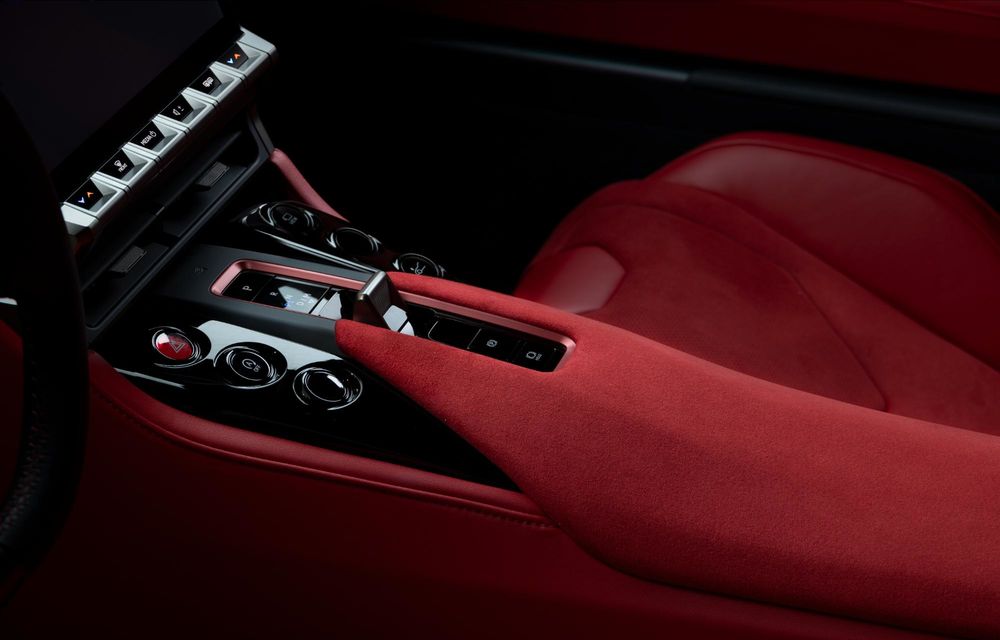 Noua Toyota GR GT este aici: motor V8 hibrid de 650 CP - Poza 10