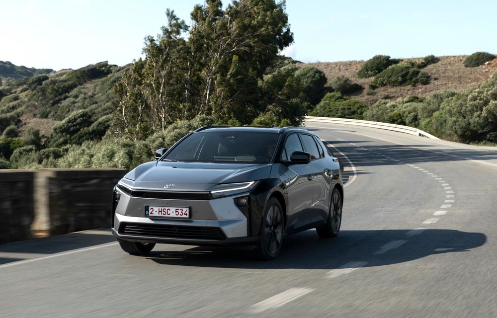 Noutăți pentru Toyota bZ4X: baterii noi, motoare mai puternice și autonomie mărită - Poza 12