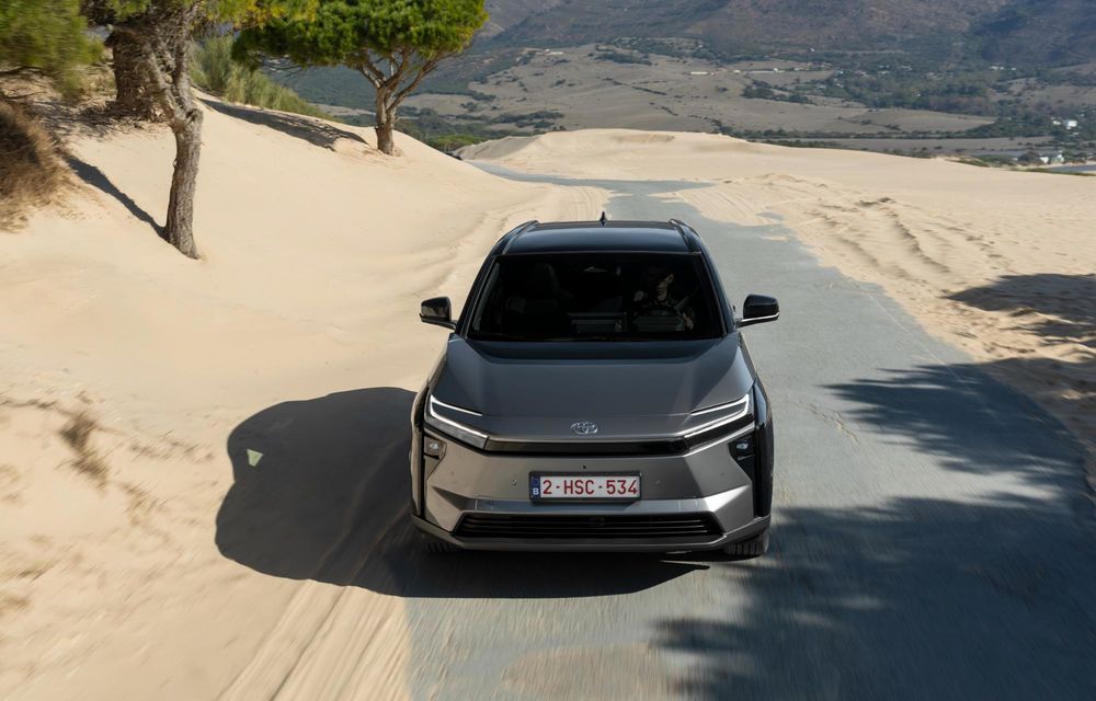 Noutăți pentru Toyota bZ4X: baterii noi, motoare mai puternice și autonomie mărită - Poza 16