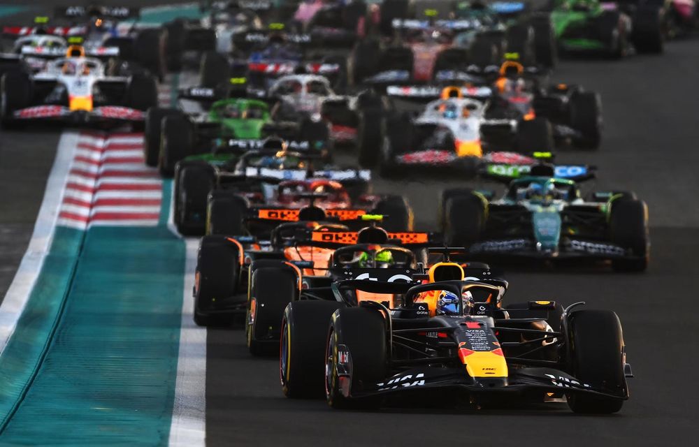 F1 Abu Dhabi: Lando Norris este noul campion mondial. Verstappen câștigă ultima cursă din 2025 - Poza 3