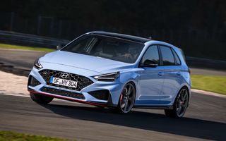 Hyundai va relansa hot hatch-ul i30 N cu motor pe benzină