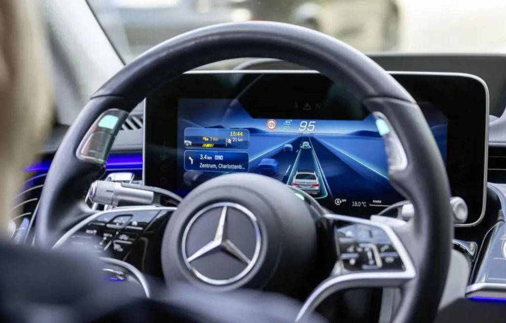 Mercedes-Benz lansează servicii de robotaxi - Poza 2