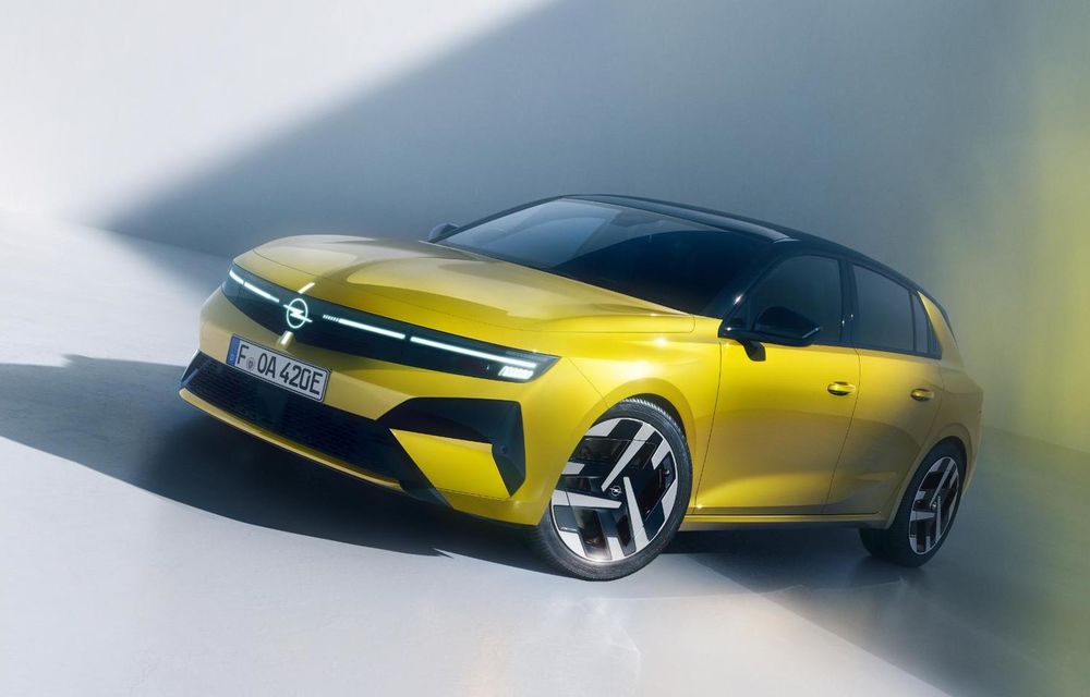 Noul Opel Astra facelift: faruri LED adaptive și autonomie mărită pentru versiunea electrică - Poza 1