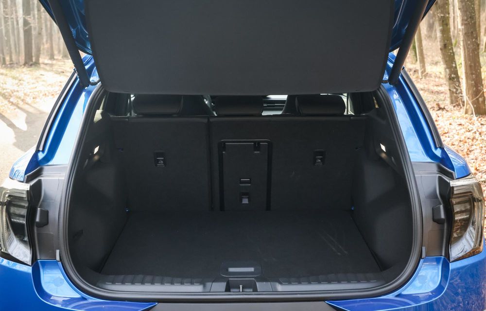 Test la dublu cu Ford Puma Gen-E și Explorer, frații americani cu ADN românesc - Poza 16 Test la dublu cu Ford Puma Gen-E și Explorer, frații americani cu ADN românesc - Poza 16