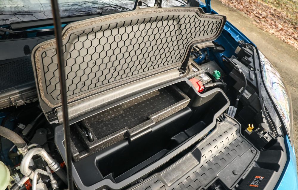 Test la dublu cu Ford Puma Gen-E și Explorer, frații americani cu ADN românesc - Poza 106 Test la dublu cu Ford Puma Gen-E și Explorer, frații americani cu ADN românesc - Poza 106