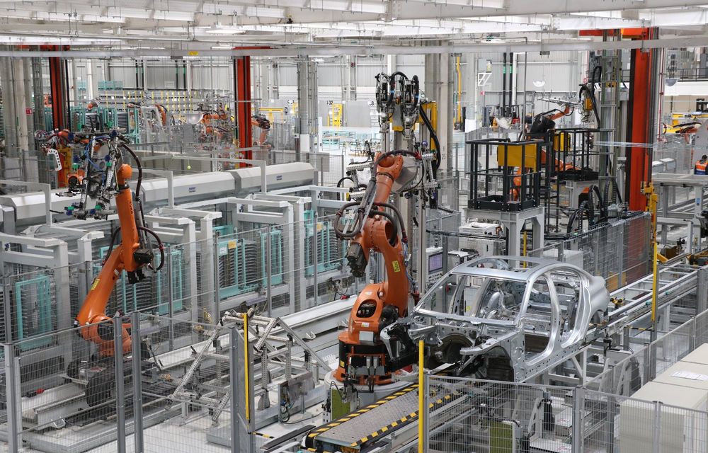 BMW marchează 50 de ani de la startul producției Seriei 3 - Poza 7