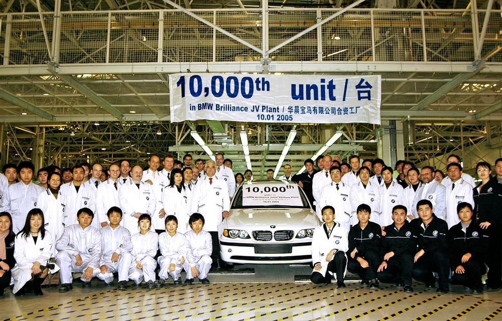 BMW marchează 50 de ani de la startul producției Seriei 3 - Poza 11