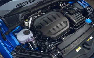 Înalt oficial european: UE abandonează planul de interzicere a mașinilor cu motoare termice din 2035 Înalt oficial european: UE abandonează planul de interzicere a mașinilor cu motoare termice din 2035