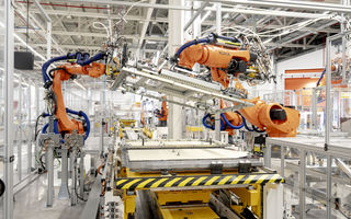 Seat și Cupra inaugurează uzina de baterii din Barcelona: 1.200 de baterii produse zilnic