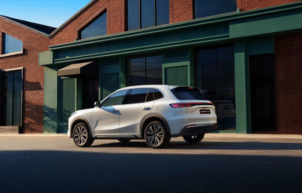 Geely lansează primul său SUV plug-in hybrid în România: start de la 37.000 euro - Poza 5 Geely lansează primul său SUV plug-in hybrid în România: start de la 37.000 euro - Poza 5