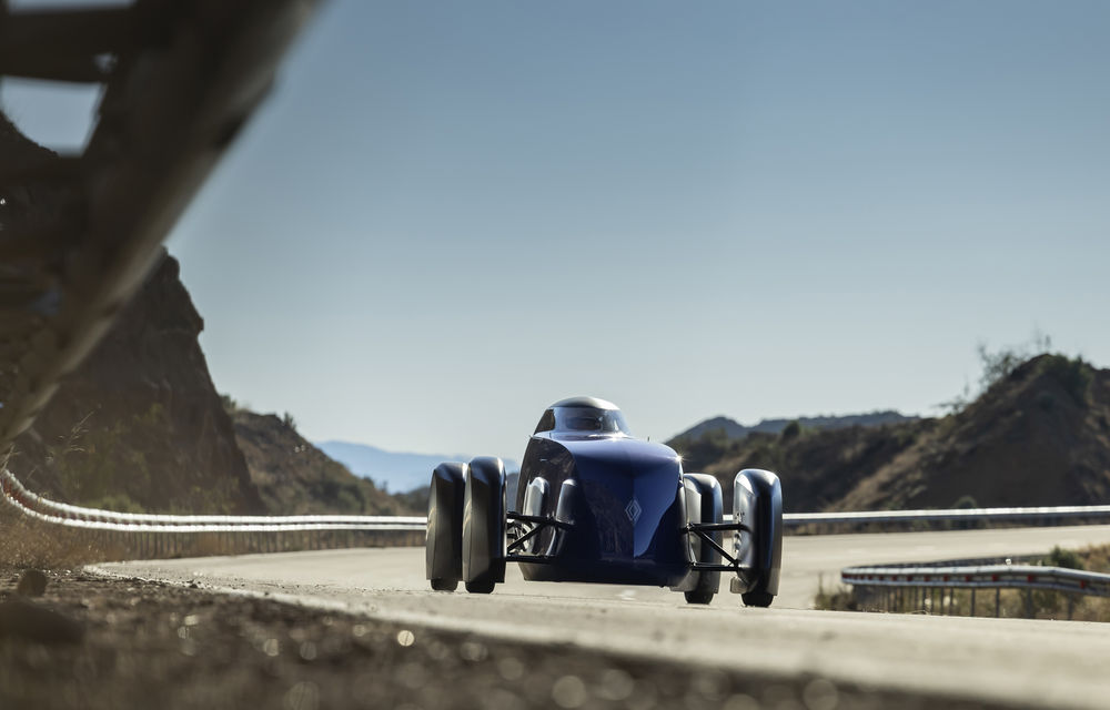 RECORD: Conceptul Renault Filante a parcurs 1.008 km fără reîncărcare - Poza 6