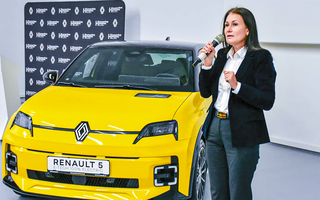 Cecilia Tudor, Managing Director Renault South Eastern Europe: "Nu e o situație facilă pe piața din România. Sper ca 2026 să fie mai predictibil" Cecilia Tudor, Managing Director Renault South Eastern Europe: "Nu e o situație facilă pe piața din România. Sper ca 2026 să fie mai predictibil"
