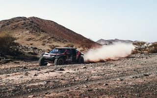 Premieră la Dakar: Dacia preia conducerea după a doua probă specială