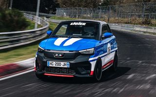 Mașină din Franța, record pentru cel mai lent tur din istorie pe Nurburgring: peste 28 de minute Mașină din Franța, record pentru cel mai lent tur din istorie pe Nurburgring: peste 28 de minute