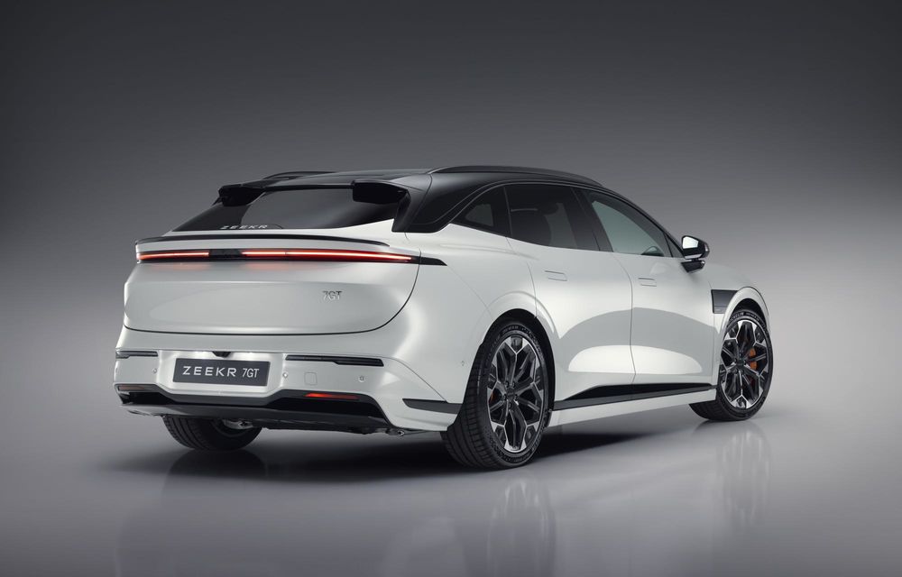 Noul Zeekr 7GT, lansat oficial în Europa: până la 665 kilometri autonomie - Poza 5 Noul Zeekr 7GT, lansat oficial în Europa: până la 665 kilometri autonomie - Poza 5