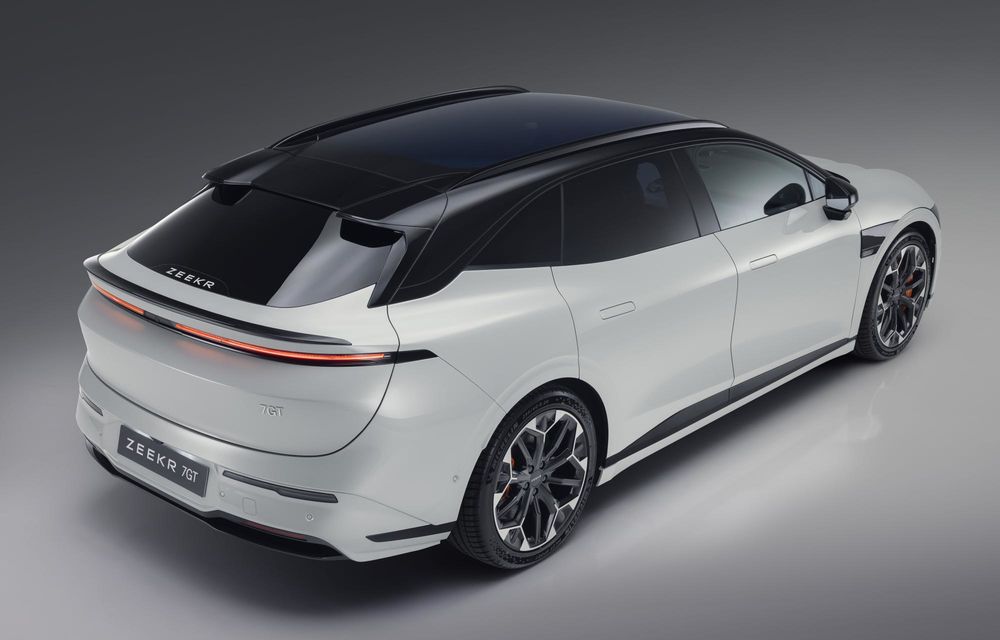 Noul Zeekr 7GT, lansat oficial în Europa: până la 665 kilometri autonomie - Poza 9 Noul Zeekr 7GT, lansat oficial în Europa: până la 665 kilometri autonomie - Poza 9