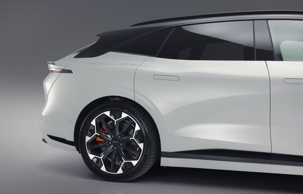 Noul Zeekr 7GT, lansat oficial în Europa: până la 665 kilometri autonomie - Poza 11 Noul Zeekr 7GT, lansat oficial în Europa: până la 665 kilometri autonomie - Poza 11