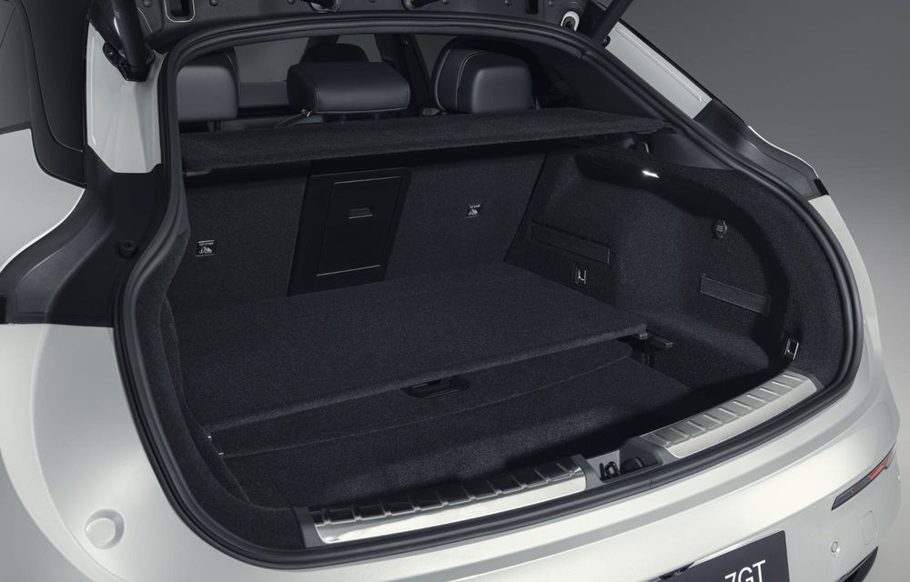 Noul Zeekr 7GT, lansat oficial în Europa: până la 665 kilometri autonomie - Poza 18 Noul Zeekr 7GT, lansat oficial în Europa: până la 665 kilometri autonomie - Poza 18