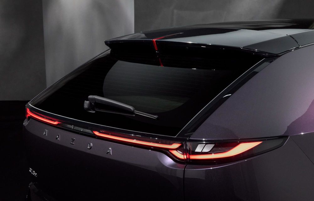 Noua Mazda CX-6e: SUV electric cu autonomie de 484 kilometri - Poza 23