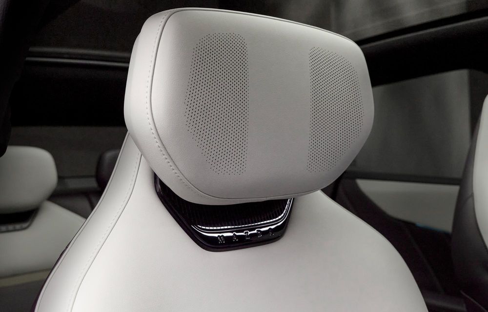 Noua Mazda CX-6e: SUV electric cu autonomie de 484 kilometri - Poza 49