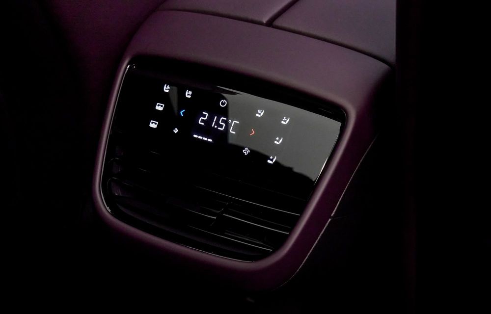 Noua Mazda CX-6e: SUV electric cu autonomie de 484 kilometri - Poza 64