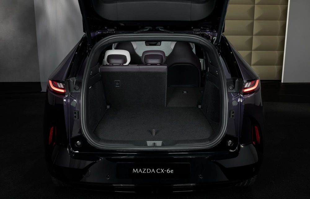 Noua Mazda CX-6e: SUV electric cu autonomie de 484 kilometri - Poza 86