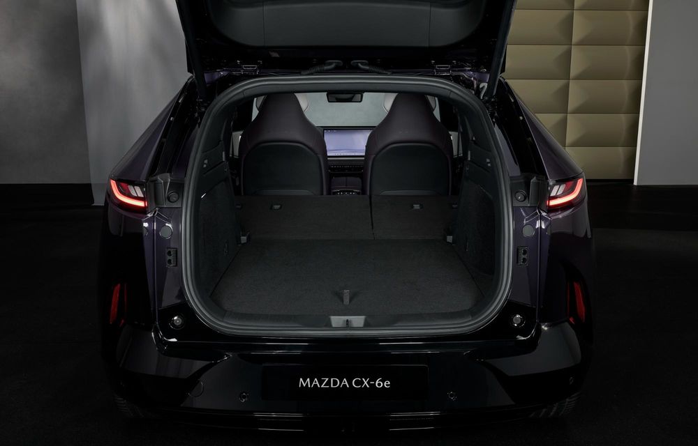Noua Mazda CX-6e: SUV electric cu autonomie de 484 kilometri - Poza 88