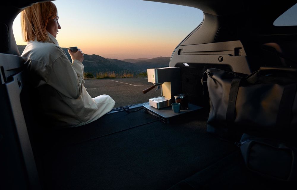 Noua Mazda CX-6e: SUV electric cu autonomie de 484 kilometri - Poza 112