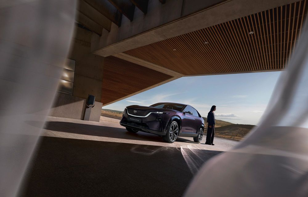 Noua Mazda CX-6e: SUV electric cu autonomie de 484 kilometri - Poza 4