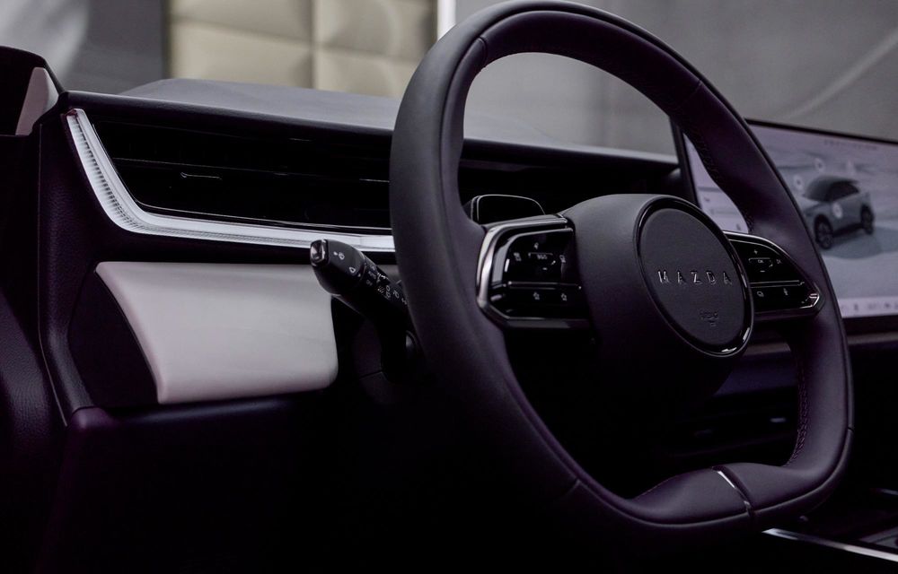 Noua Mazda CX-6e: SUV electric cu autonomie de 484 kilometri - Poza 50