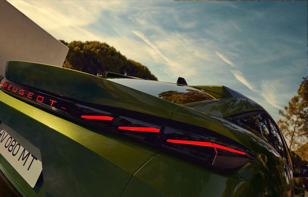 Noul Peugeot 408 facelift: design revizuit și culoare nouă - Poza 8 Noul Peugeot 408 facelift: design revizuit și culoare nouă - Poza 8