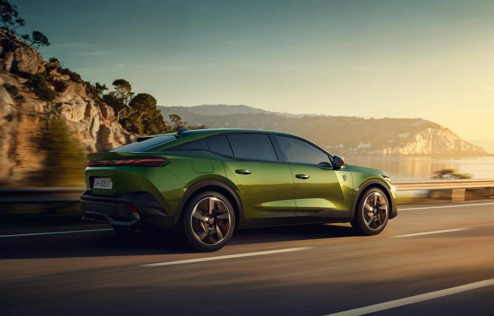 Noul Peugeot 408 facelift: design revizuit și culoare nouă - Poza 17 Noul Peugeot 408 facelift: design revizuit și culoare nouă - Poza 17