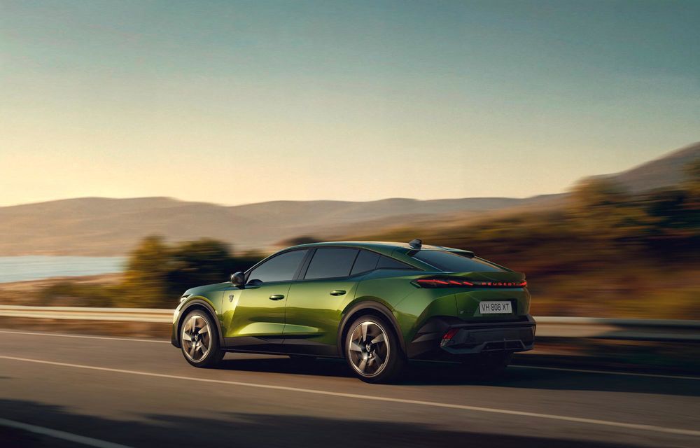 Noul Peugeot 408 facelift: design revizuit și culoare nouă - Poza 18 Noul Peugeot 408 facelift: design revizuit și culoare nouă - Poza 18