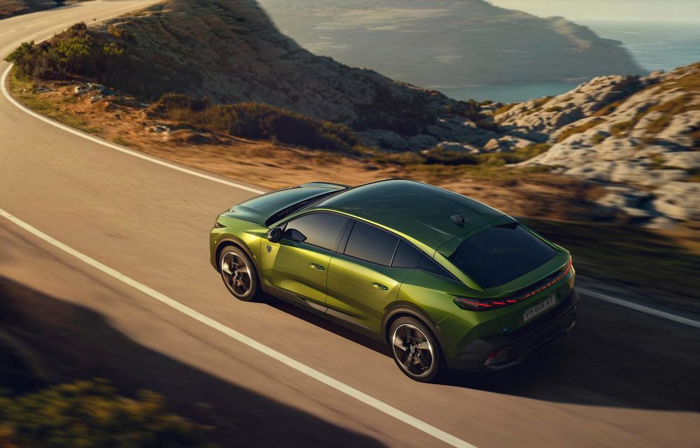 Noul Peugeot 408 facelift: design revizuit și culoare nouă - Poza 20 Noul Peugeot 408 facelift: design revizuit și culoare nouă - Poza 20