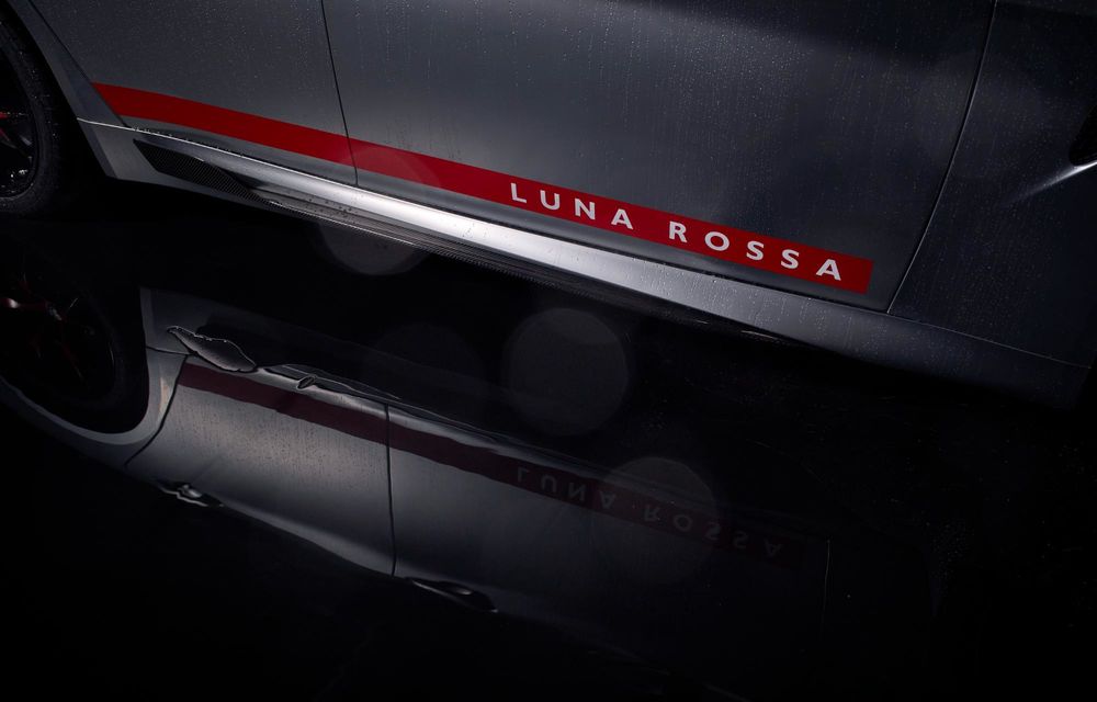 Noua Alfa Romeo Giulia Quadrifoglio Luna Rossa: ediție limitată la 10 exemplare - Poza 11