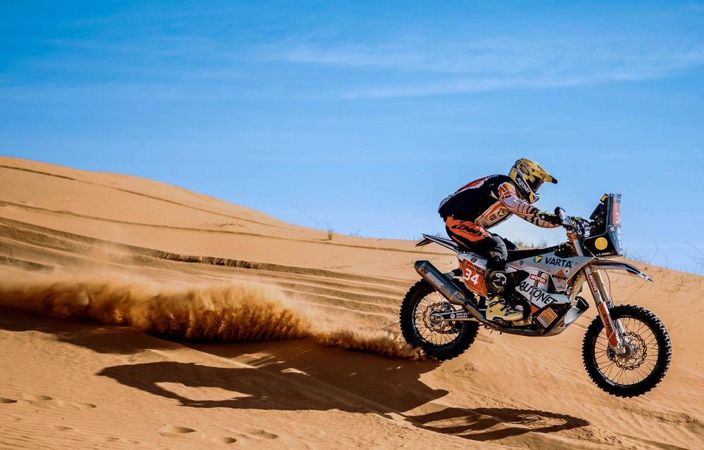 Raliul Dakar 2026: Dacia rămâne la conducere în ciuda problemelor de navigație - Poza 6 Raliul Dakar 2026: Dacia rămâne la conducere în ciuda problemelor de navigație - Poza 6